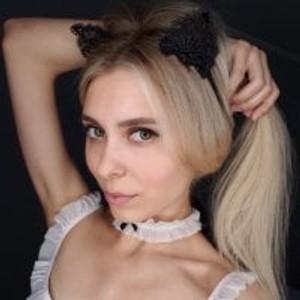 stripchat mia_kittten Live Webcam Featured On onaircams.com