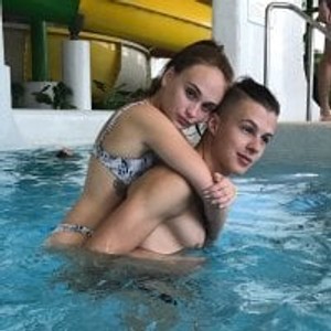 livesextrans.com Sunny-Girl1 livesex profile in couple cams