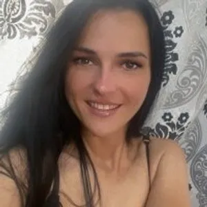 sweetmom25 from stripchat