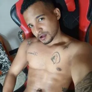yersong_black from stripchat