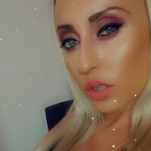 BlondeIvany's profile picture