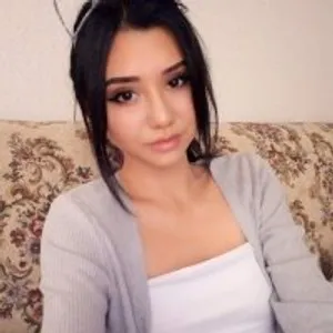 minakomeu from stripchat