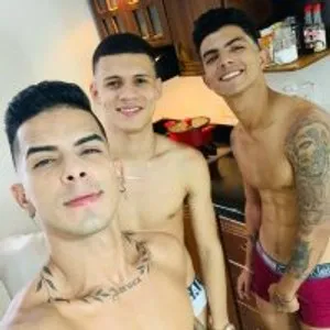 4_Latin_Avengers from stripchat