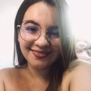 cattie_gol from stripchat