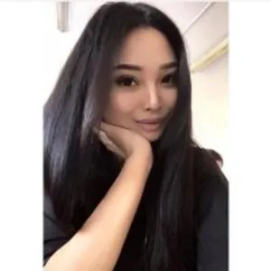 MellyMoon from stripchat