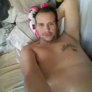 yeicol_latinohot from stripchat