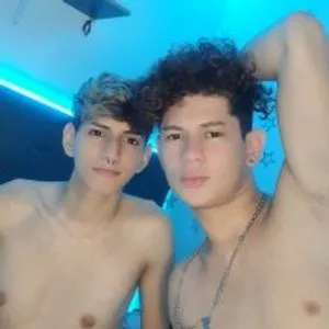 ernest_and_howard from stripchat