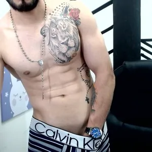 LatinJacksMens from stripchat