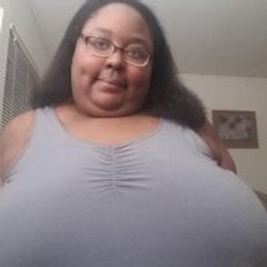 livesex.fan Loves_Aura livesex profile in bbw cams