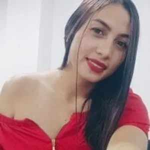 loveyhot from stripchat