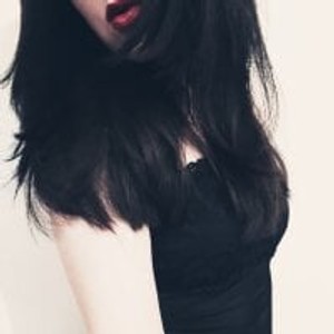 LucyXGold's profile picture