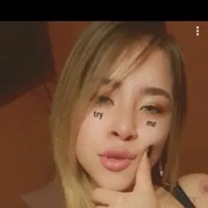 Isa_cute_ from stripchat