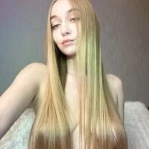 riley_sweety from stripchat