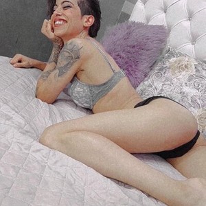 stella_moons