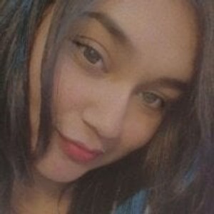 Cam girl Indianbloom_