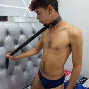 SadoPaul20 from stripchat