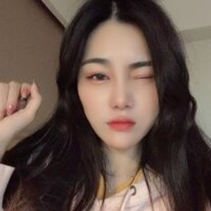 tina_zuzong's profile picture