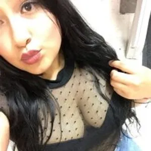 emma_milk from stripchat