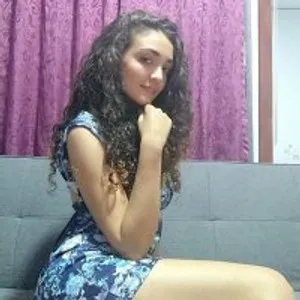 Curly_Yoxi from stripchat