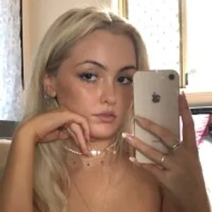 angel-baby from stripchat