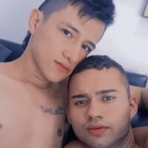 COUPLE_GAYHOT from stripchat