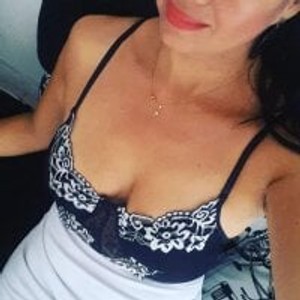 sexcityguide.com RUBII-ADAMS livesex profile in milf cams