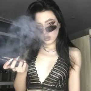 Queens_Ball18 from stripchat