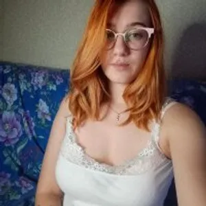 ArielRed77 from stripchat