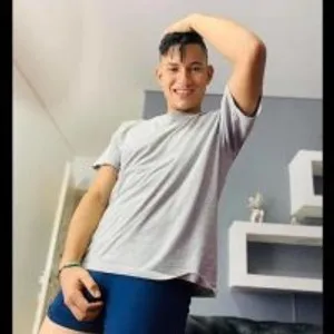 mateuz_hot from stripchat