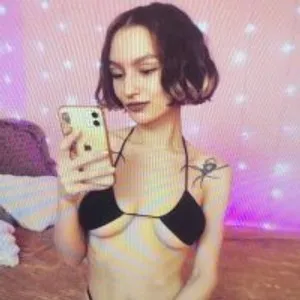 poly_molly from stripchat