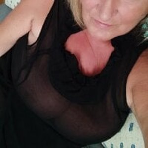 phryna@xh webcam profile - French