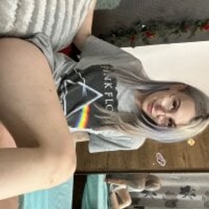 free6cams.com KrisztyAna livesex profile in tattoos cams