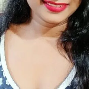 Lovelyarya from stripchat