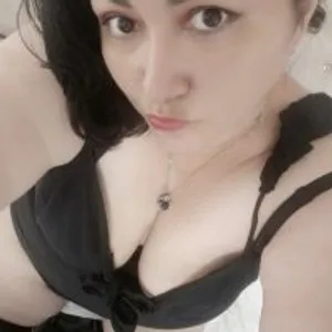 DianaCamilax from stripchat