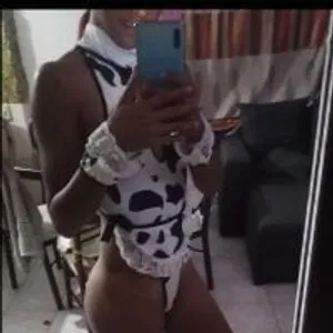 SummedAroma from stripchat