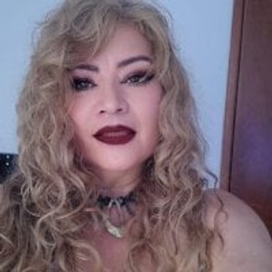 stripchat Ursulawhite69 Live Webcam Featured On webcam-sexe.net