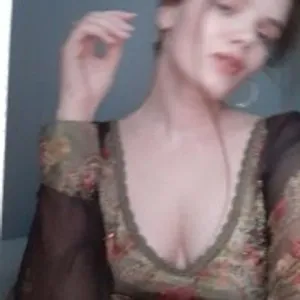 MusiSmoothie from stripchat