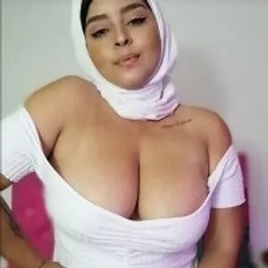 fariha-menem from stripchat