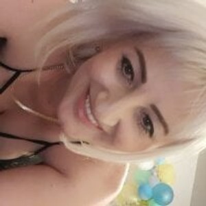 stripchat Sweety_blonda007 Live mature Webcam Featured On maturelivesexcams.com