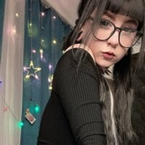 livesex.fan t0riayun0 livesex profile in pegging cams