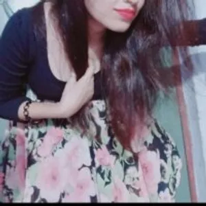 Lavnya_singh from stripchat