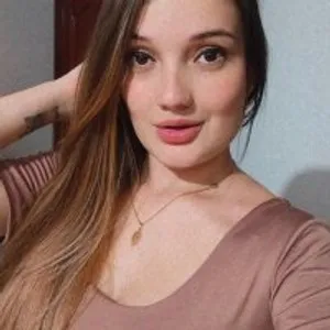 Madelein77 from stripchat