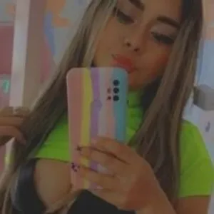 Mia_Thopmson from stripchat