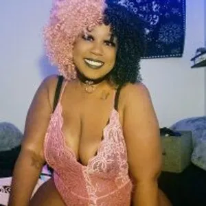 DaniMacaronii from stripchat