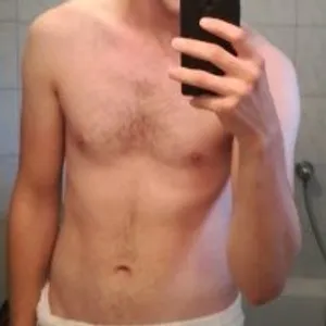 johnnyx25 from stripchat