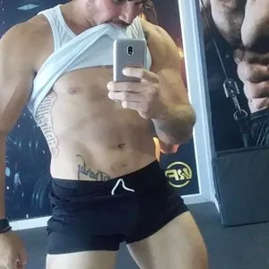 Alexandro_Belucci from stripchat