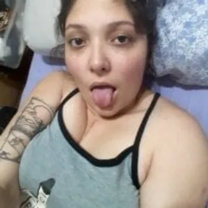 lopezzzmia1 from stripchat