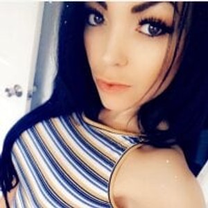 sexcityguide.com Catenacario17 livesex profile in glamour cams