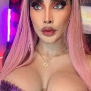 kylieeHORSECOCK__ from stripchat