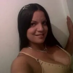 KarinaDiaz_ from stripchat